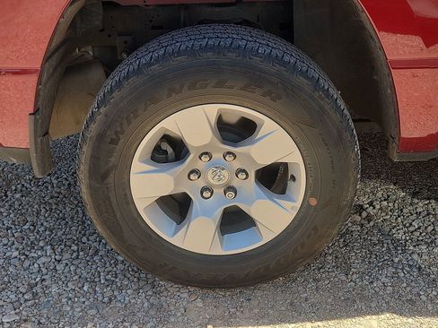 Used 2023 RAM 1500 Lone Star AWD/4WD image 5