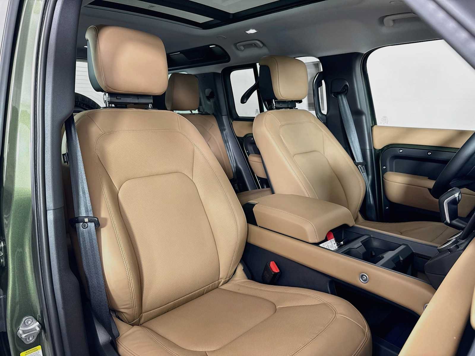 New 2026 Land Rover Defender 110 S AWD/4WD image 28