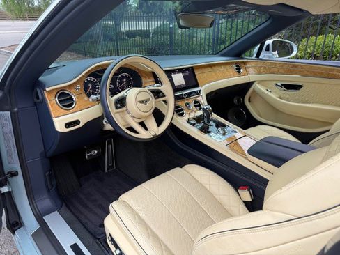 Used 2022 Bentley Continental GT Mulliner image 12