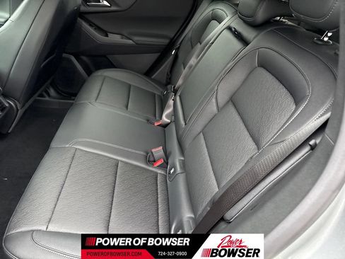 New 2026 Chevrolet Equinox LT w/ Convenience Package II AWD/4WD image 5