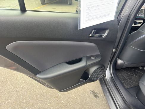 Used 2019 Toyota Prius Prime Advanced image 9