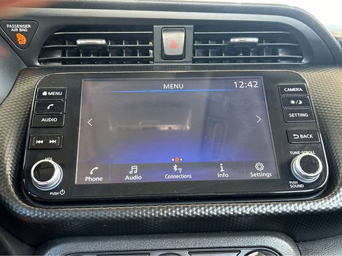 Used 2023 Nissan Kicks SV image 6