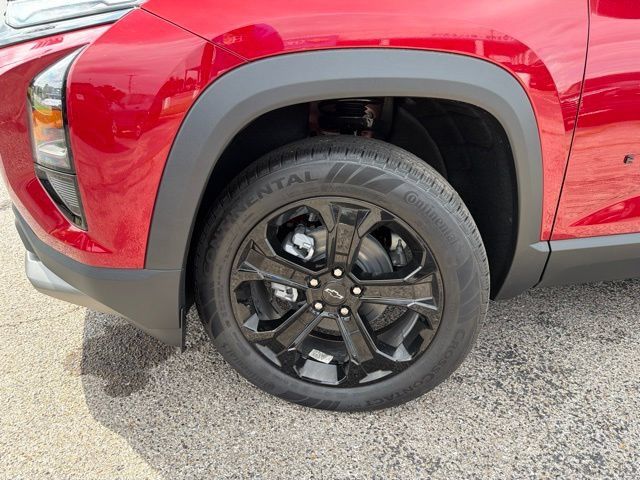 New 2027 Chevrolet Equinox LT w/ Convenience Package II FWD image 11