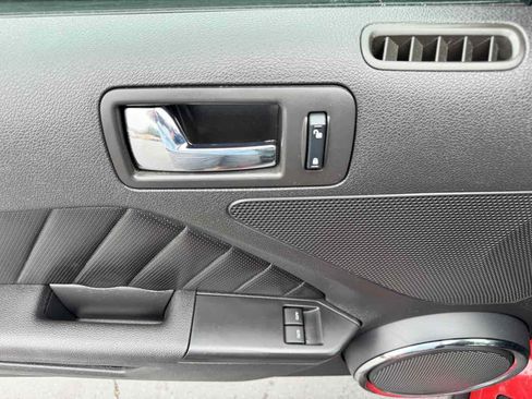 Used 2010 Ford Mustang Premium RWD image 36