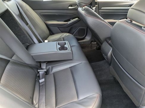 Used 2025 Nissan Altima 2.5 SR image 28