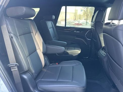 Certified 2024 Cadillac Escalade Luxury w/ LPO, Floor Liner Package image 30