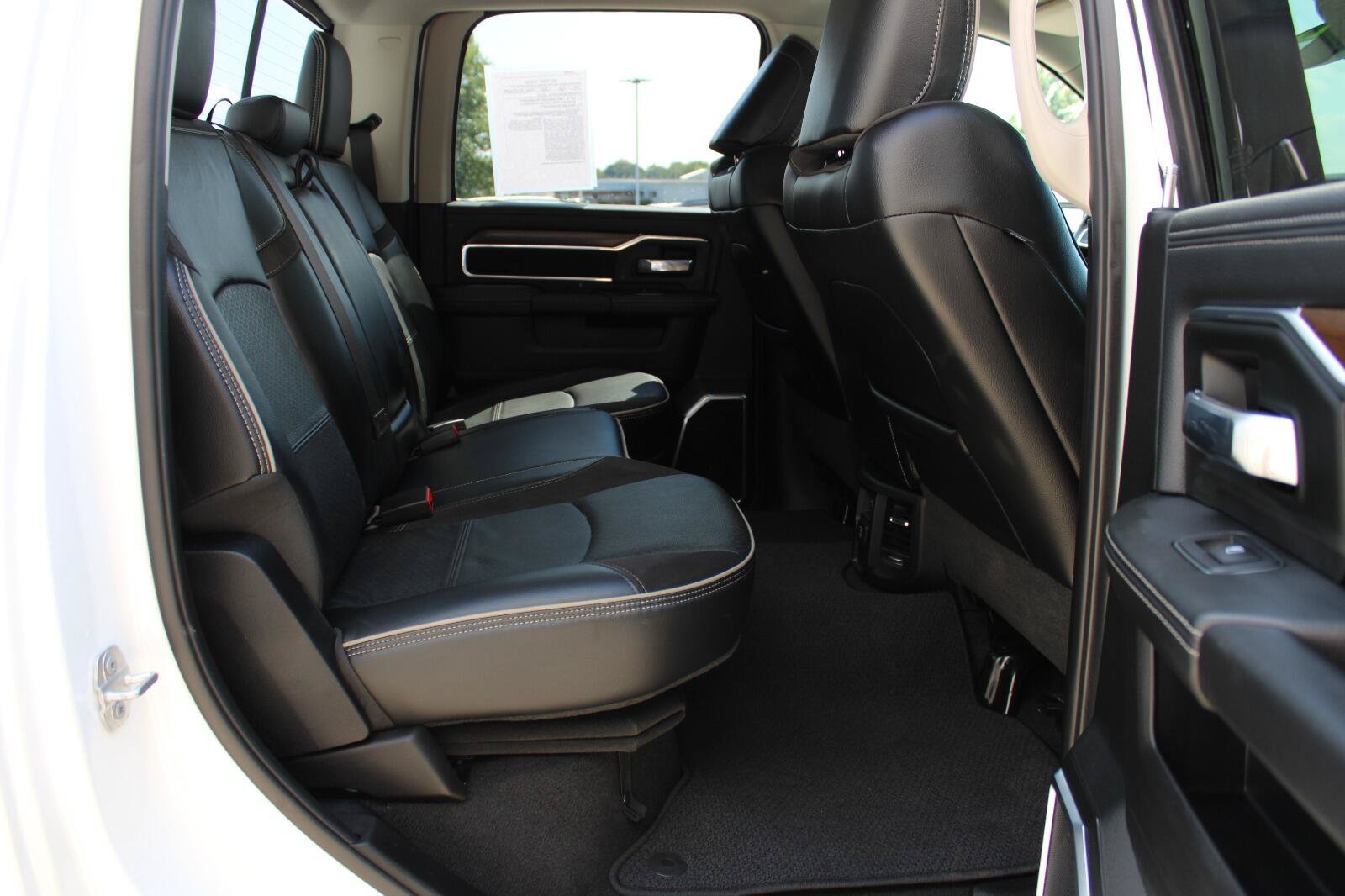 Used 2024 RAM 2500 Laramie w/ Safety Group AWD/4WD image 25