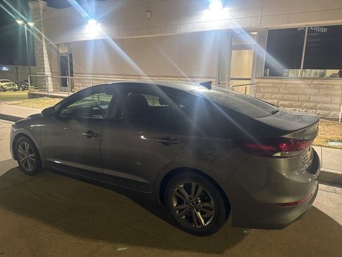 Used 2018 Hyundai Elantra Value Edition image 6