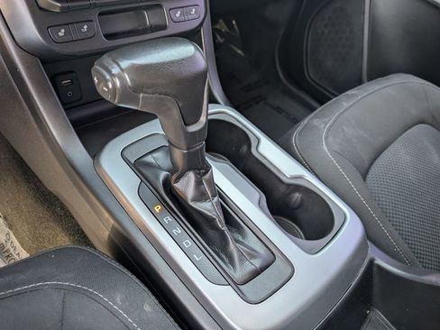 Used 2018 Chevrolet Colorado LT w/ LT Convenience Package image 26