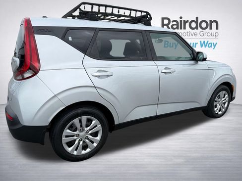 Used 2020 Kia Soul LX FWD image 7