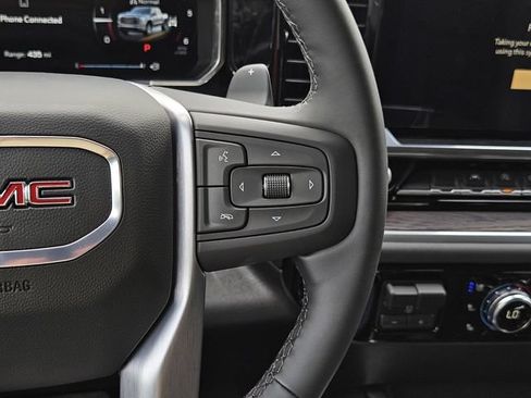 New 2026 GMC Sierra 1500 SLT w/ SLT Premium Package AWD/4WD image 22