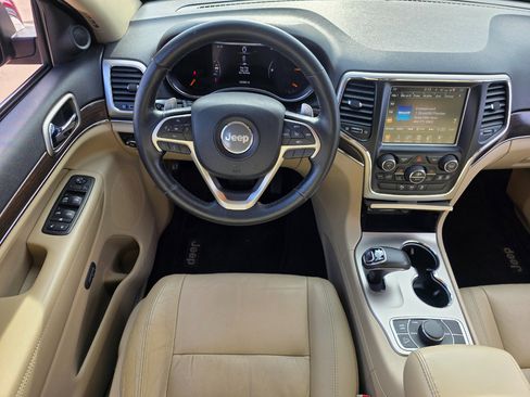 Used 2014 Jeep Grand Cherokee Limited image 15