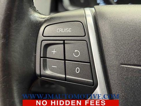 Used 2016 Volvo XC60 T6 w/ Proximity Package image 39