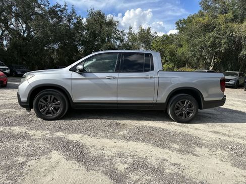 Used 2019 Honda Ridgeline Sport image 3