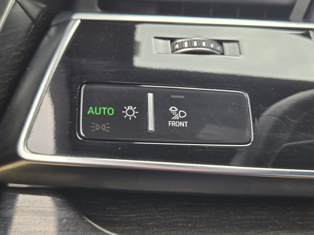 Certified 2023 Audi Q7 2.0T Premium Plus w/ Prestige Package AWD/4WD image 28