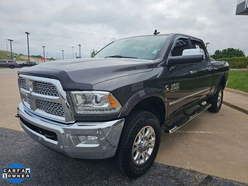 Used 2018 RAM 2500 Laramie w/ Convenience Group AWD/4WD image 9