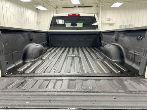 Used 2016 RAM 3500 Tradesman w/ Chrome Appearance Group image 22