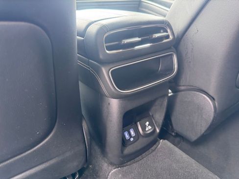 Used 2024 Genesis GV80 2.5T image 28