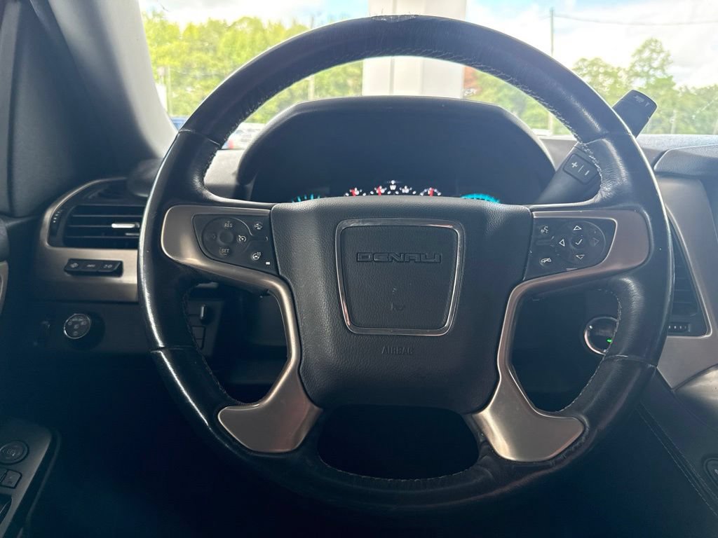 Used 2018 GMC Yukon Denali RWD image 25