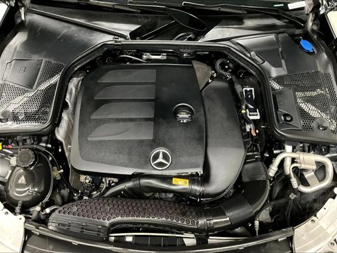 Used 2020 Mercedes-Benz C 300 4MATIC Sedan image 36