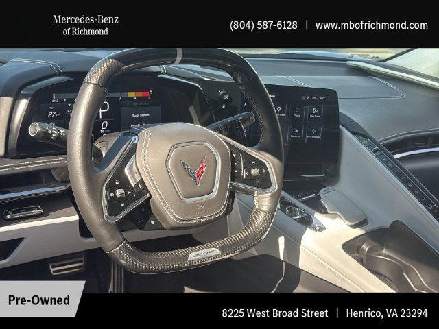 Used 2025 Chevrolet Corvette Z06 RWD image 13