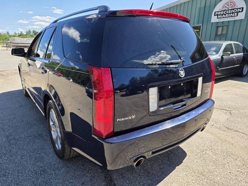 Used 2007 Cadillac SRX w/ Utility Package RWD image 11