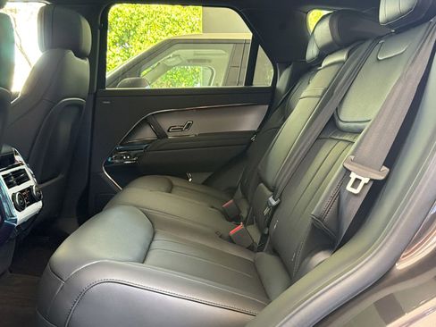 New 2026 Land Rover Range Rover Sport SE AWD/4WD image 14