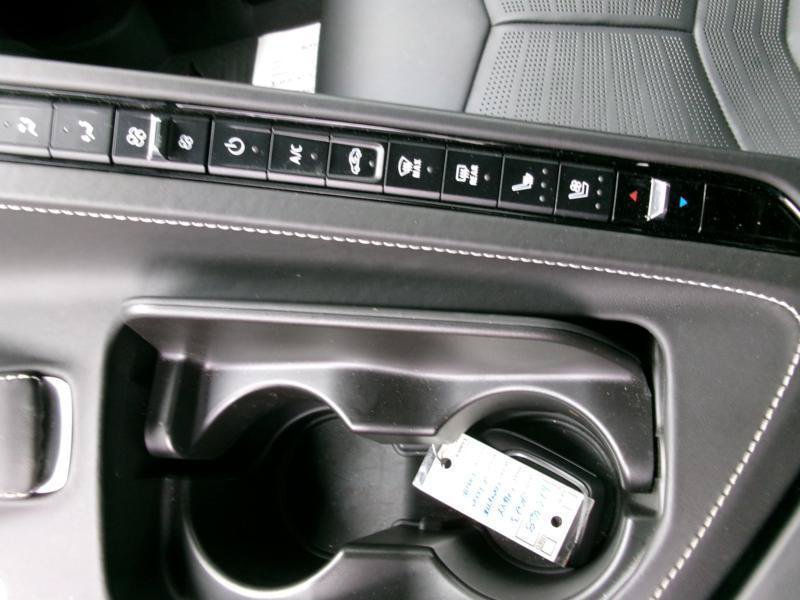 Used 2023 Chevrolet Corvette Stingray Premium Cpe w/ Z51 Performance Package RWD image 19