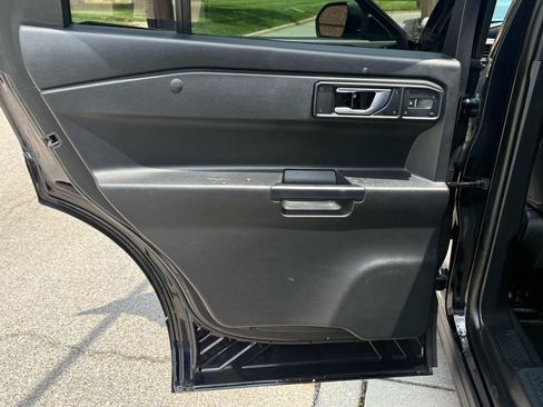Used 2020 Ford Explorer 4WD Police Interceptor w/ Ultimate Wiring Package image 33