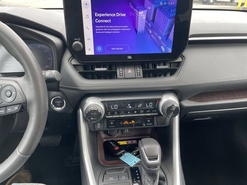 Certified 2023 Toyota RAV4 Limited AWD/4WD image 18
