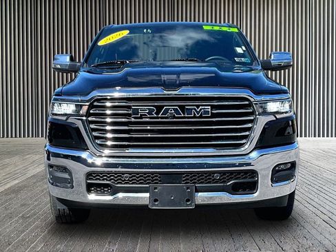 Used 2026 RAM 1500 Laramie AWD/4WD image 3