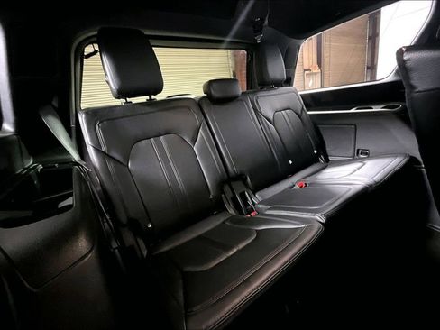 Certified 2018 Ford Expedition Limited w/ Driver Assistance Package RWD image 23