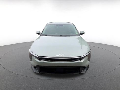 Used 2025 Kia K4 FWD image 3