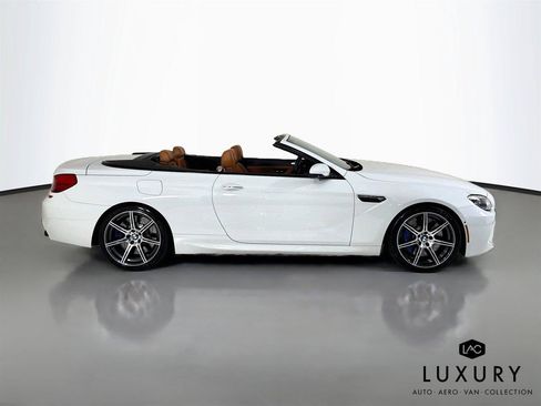 Used 2016 BMW M6 Convertible RWD image 5