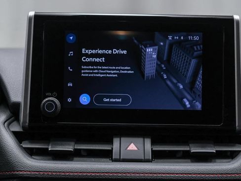 Used 2023 Toyota RAV4 SE image 13