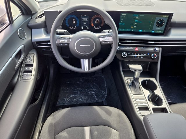New 2026 Hyundai Sonata SE FWD image 7