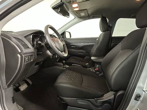 Used 2025 Mitsubishi Outlander Sport ES AWD/4WD image 11