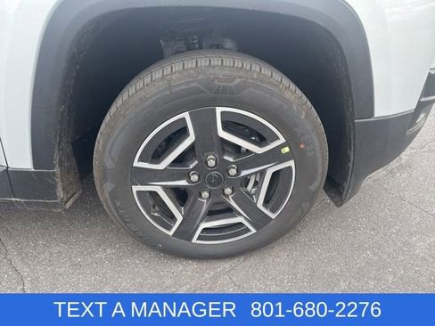 New 2026 Jeep Cherokee Limited AWD/4WD image 11