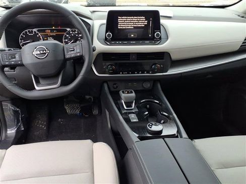 New 2026 Nissan Rogue SV image 9