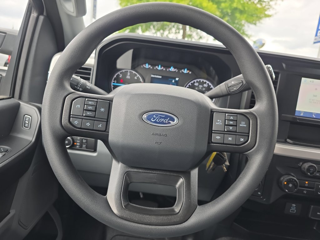 New 2025 Ford F350 XL w/ XL Chrome Package AWD/4WD image 19