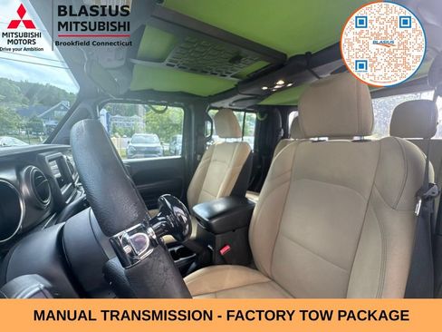 Used 2023 Jeep Gladiator Sport w/ Trailer Tow Package AWD/4WD image 13