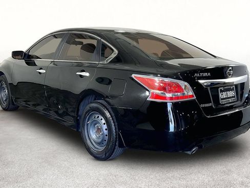 Used 2014 Nissan Altima 2.5 S FWD image 15