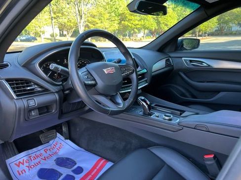 Used 2022 Cadillac CT5 Luxury RWD image 11