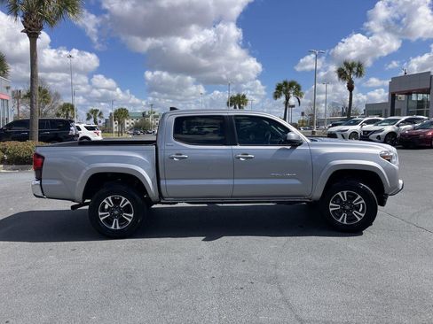 Used 2019 Toyota Tacoma SR5 image 6