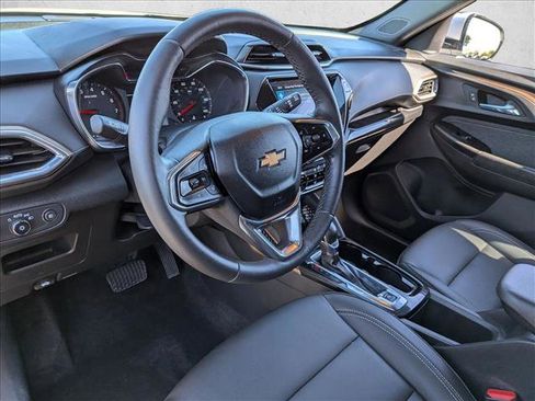 Used 2023 Chevrolet TrailBlazer ACTIV w/ Convenience Package FWD image 12
