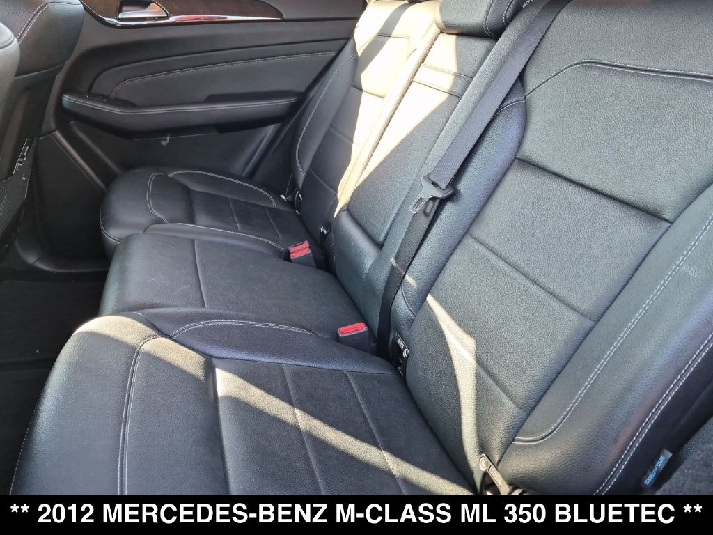 Used 2012 Mercedes-Benz ML 350 BlueTEC 4MATIC image 3