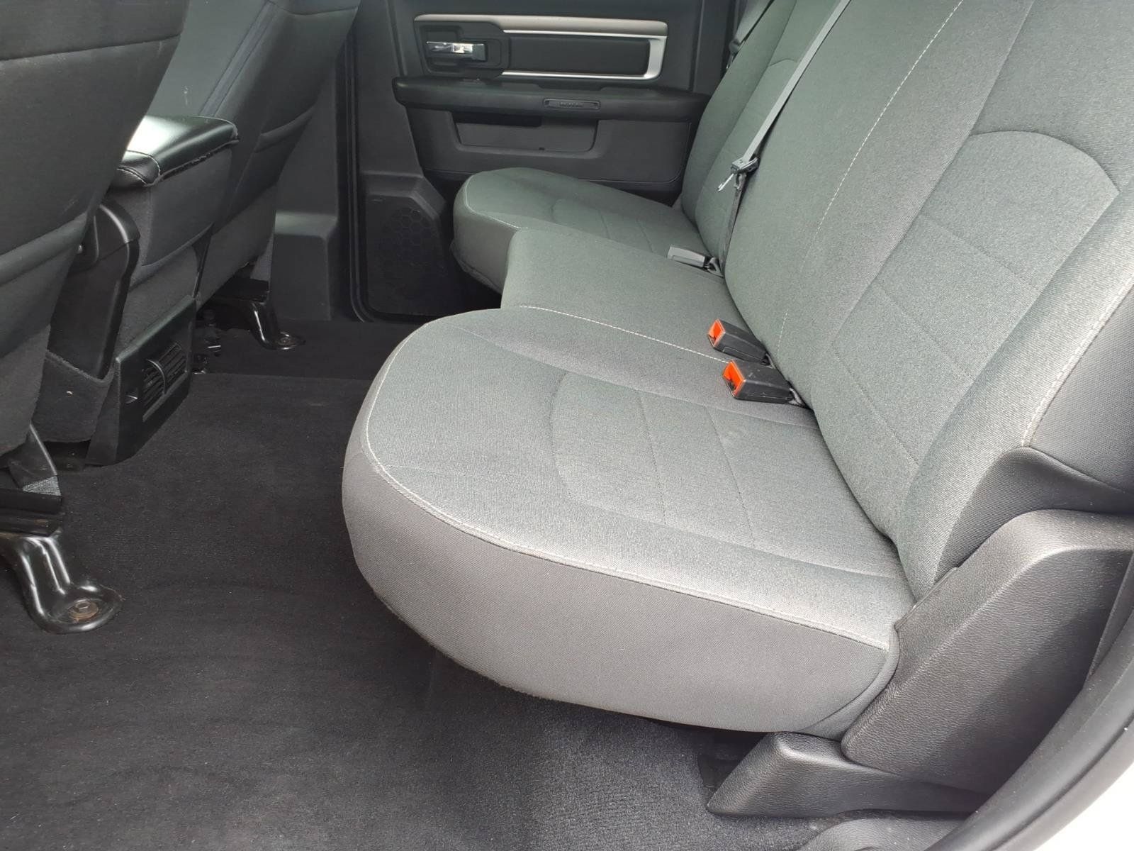 Used 2024 RAM 1500 Warlock AWD/4WD image 10