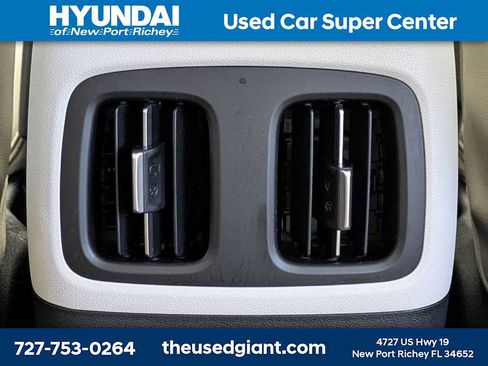 Certified 2024 Hyundai Tucson Limited FWD image 15