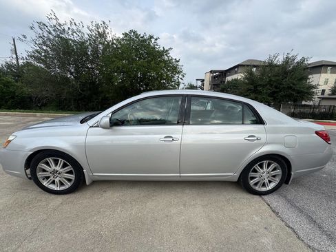 Used 2006 Toyota Avalon Limited FWD image 4