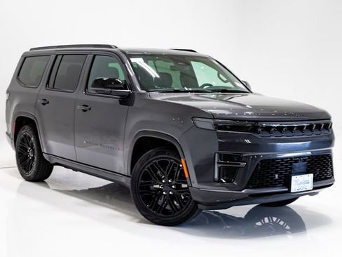 New 2026 Jeep Grand Wagoneer Limited AWD/4WD image 6